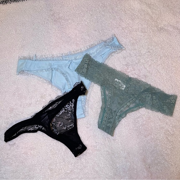 BNIB - 3 pairs of Woman’s Knotty Knickers - Picture 3 of 4